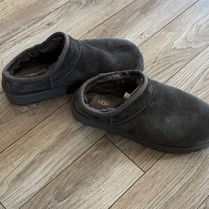 UGG Men's Charcoal Suede Slip-Ons